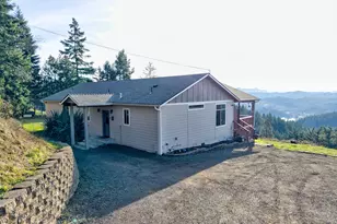 175 Doe Rd, Glide, OR 97443 - Photo 2