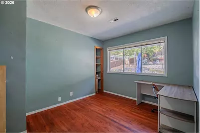 243 N Shepherd Rd, Washougal, WA 98671 - Photo 16