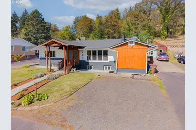 243 N Shepherd Rd, Washougal, WA 98671 - Photo 2