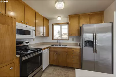 2043 Sallal Rd, Woodburn, OR 97071 - Photo 4