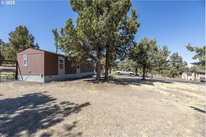 13406 SW Oasis Ct, Terrebonne, OR 97760 - Photo 2