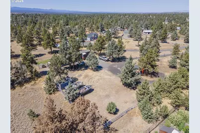 13406 SW Oasis Ct, Terrebonne, OR 97760 - Photo 34