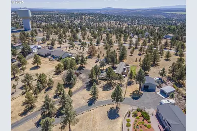 13406 SW Oasis Ct, Terrebonne, OR 97760 - Photo 42