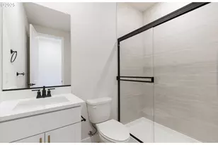 27225 SW Yarrow Ln, Wilsonville, OR 97070 - Photo 10