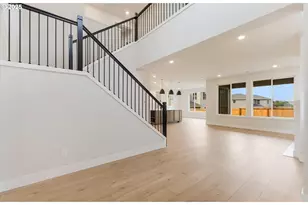 27225 SW Yarrow Ln, Wilsonville, OR 97070 - Photo 2