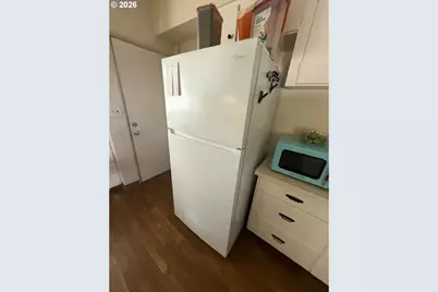 1036 N Ainsworth St, Portland, OR 97217 - Photo 8