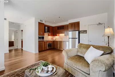 2351 NW Westover Rd #202, Portland, OR 97210 - Photo 10