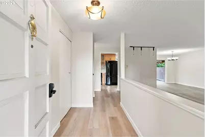 2500 SW 15th St, Gresham, OR 97080 - Photo 8