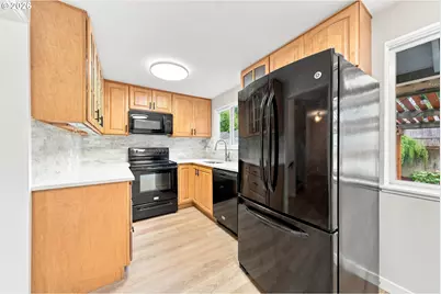 2500 SW 15th St, Gresham, OR 97080 - Photo 16