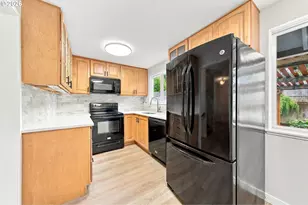 2500 SW 15th St, Gresham, OR 97080 - Photo 16