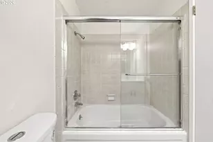 2500 SW 15th St, Gresham, OR 97080 - Photo 30