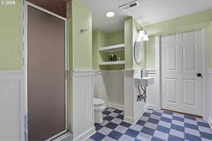 2537 NE 18th Ave, Portland, OR 97212 - Photo 38