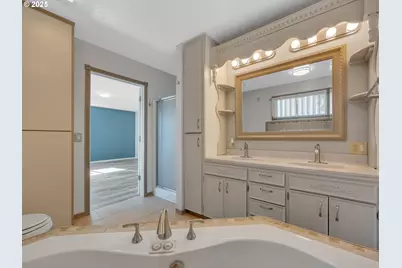 89834 Logan Rd, Astoria, OR 97103 - Photo 20