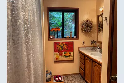 88468 Trout Pond Ln, Bandon, OR 97411 - Photo 16