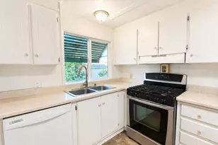 1200 E Central Ave, Sutherlin, OR 97479 - Photo 10