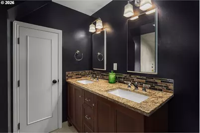 10807 NW 2nd St, Portland, OR 97231 - Photo 24