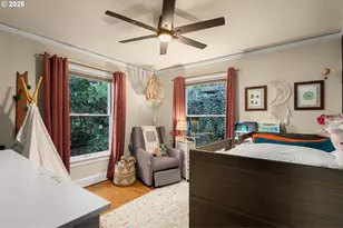 10807 NW 2nd St, Portland, OR 97231 - Photo 16