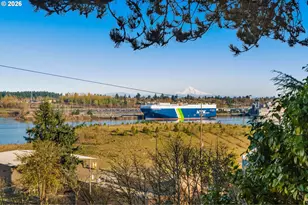 10807 NW 2nd St, Portland, OR 97231 - Photo 2