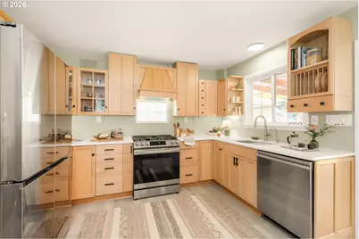 3275 SE Rockwood St, Milwaukie, OR 97222 - Photo 8