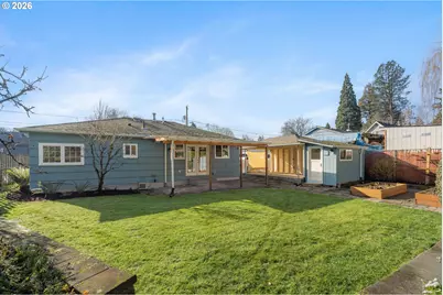 3275 SE Rockwood St, Milwaukie, OR 97222 - Photo 28