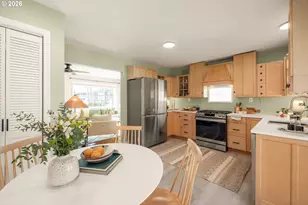 3275 SE Rockwood St, Milwaukie, OR 97222 - Photo 12