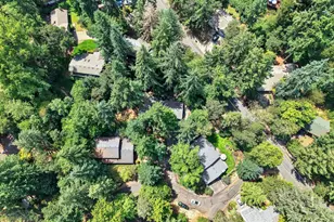 2897 Timberline Dr, Eugene, OR 97405 - Photo 46