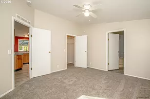 65977 E Chippawa Ln, Rhododendron, OR 97049 - Photo 18