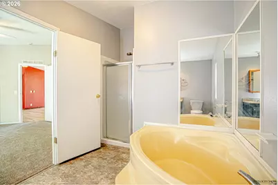 65977 E Chippawa Ln, Rhododendron, OR 97049 - Photo 20