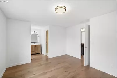 10352 SW Picks Way, Portland, OR 97224 - Photo 16