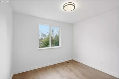 10352 SW Picks Way, Portland, OR 97224 - Photo 20