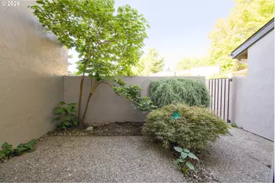 28615 SW Ash Meadows Blvd #10, Wilsonville, OR 97070 - Photo 6