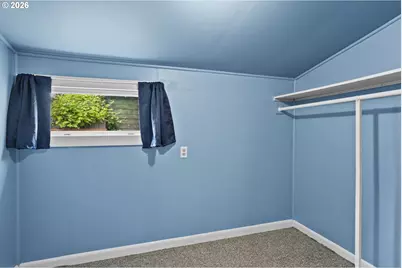 307 N Ash St, Bingen, WA 98605 - Photo 26
