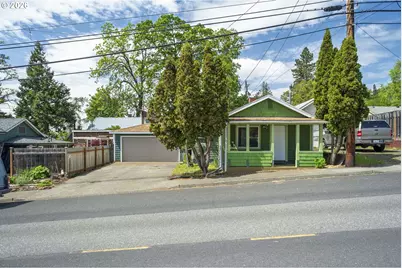 307 N Ash St, Bingen, WA 98605 - Photo 1