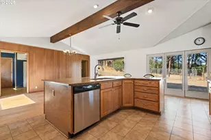 63881 Lester Rd, La Grande, OR 97850 - Photo 8