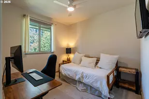 6822 N Greenwich Ave, Portland, OR 97217 - Photo 14