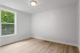 234 NE Cleveland Ave, Gresham, OR 97030 - Photo 16