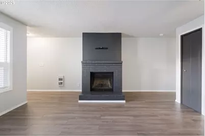 6904 NE 43rd St #F, Vancouver, WA 98661 - Photo 8