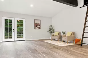 43131 Valley Creek Ln, Astoria, OR 97103 - Photo 10