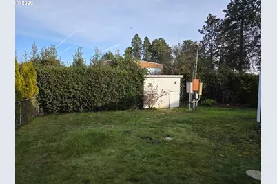 19776 SE Stark St #147, Portland, OR 97233 - Photo 6