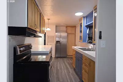 19776 SE Stark St #147, Portland, OR 97233 - Photo 14