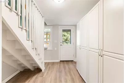 1393 SW Maplecrest Dr, Portland, OR 97219 - Photo 22