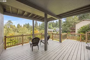 2355 Panorama Dr, Eugene, OR 97405 - Photo 38