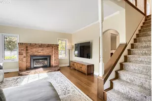 323 NW 17th Ave, Camas, WA 98607 - Photo 6