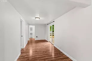 117 E B Ave, Drain, OR 97435 - Photo 14