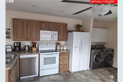 1709 NE 78th St #31, Vancouver, WA 98665 - Photo 4