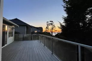 416 NW 19th Ct, Newport, OR 97365 - Photo 2