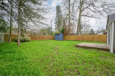 2571 Alder St, Eugene, OR 97405 - Photo 30