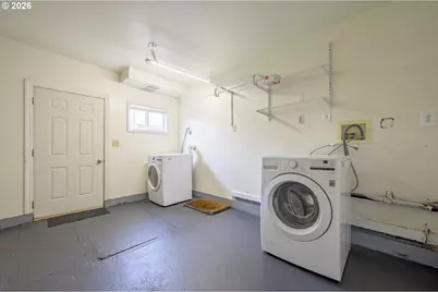 2571 Alder St, Eugene, OR 97405 - Photo 28