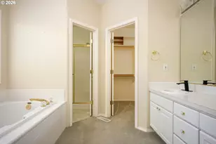 10898 SE Happy Valley Dr, Happy Valley, OR 97086 - Photo 24
