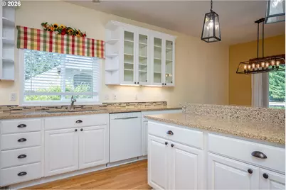 10898 SE Happy Valley Dr, Happy Valley, OR 97086 - Photo 14